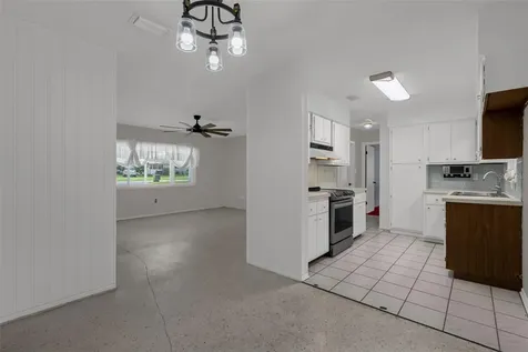 35505 Crescent Drive Fruitland Park FL 34731