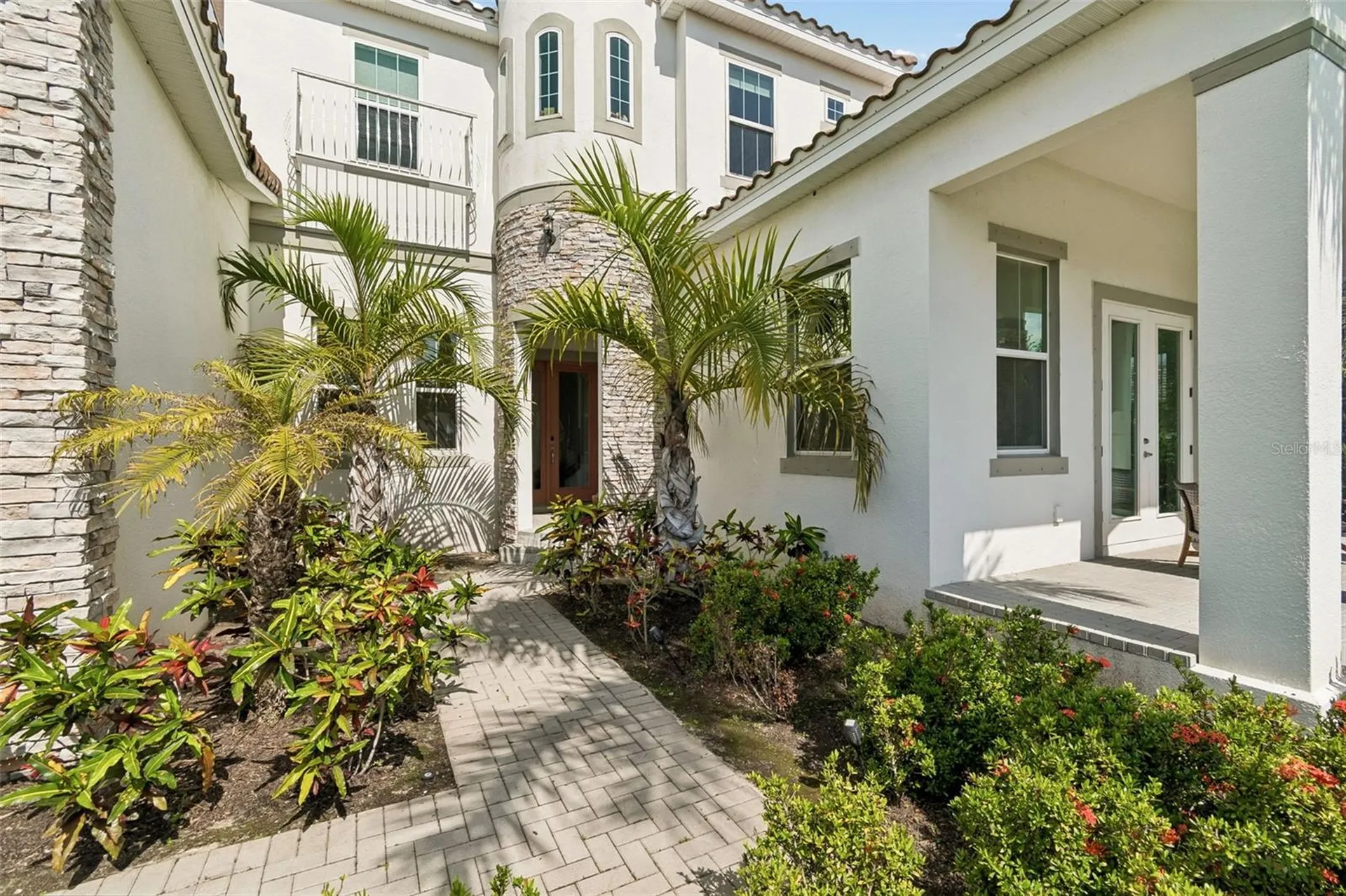 823 Manns Harbor Drive Apollo Beach FL 33572