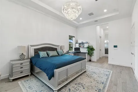 823 Manns Harbor Drive Apollo Beach FL 33572