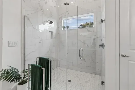 823 Manns Harbor Drive Apollo Beach FL 33572