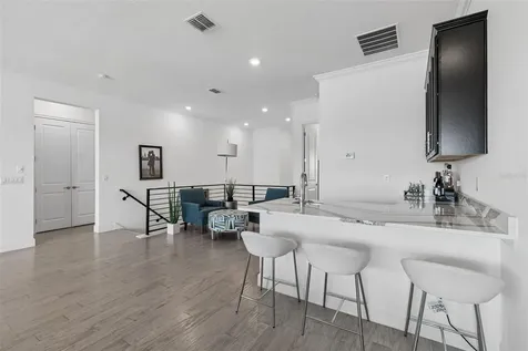 823 Manns Harbor Drive Apollo Beach FL 33572