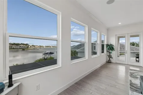 823 Manns Harbor Drive Apollo Beach FL 33572