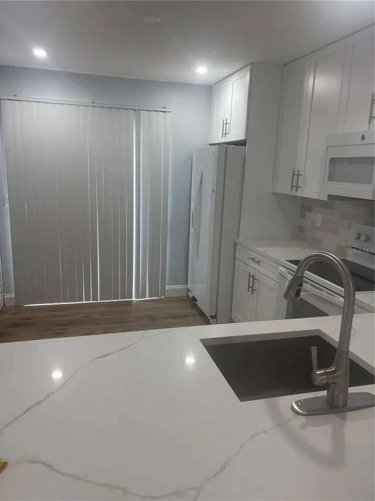 73 Macadamia Court Royal Palm Beach FL 33411