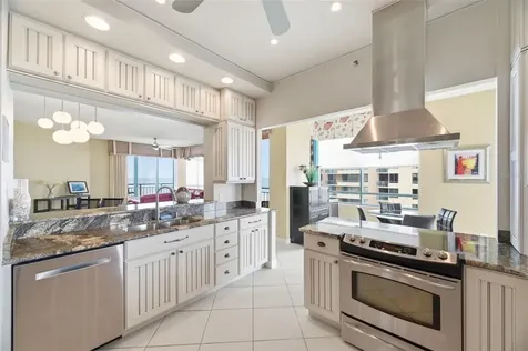 1560 Gulf Boulevard Clearwater Beach FL 33767