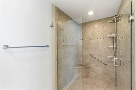 1560 Gulf Boulevard Clearwater Beach FL 33767