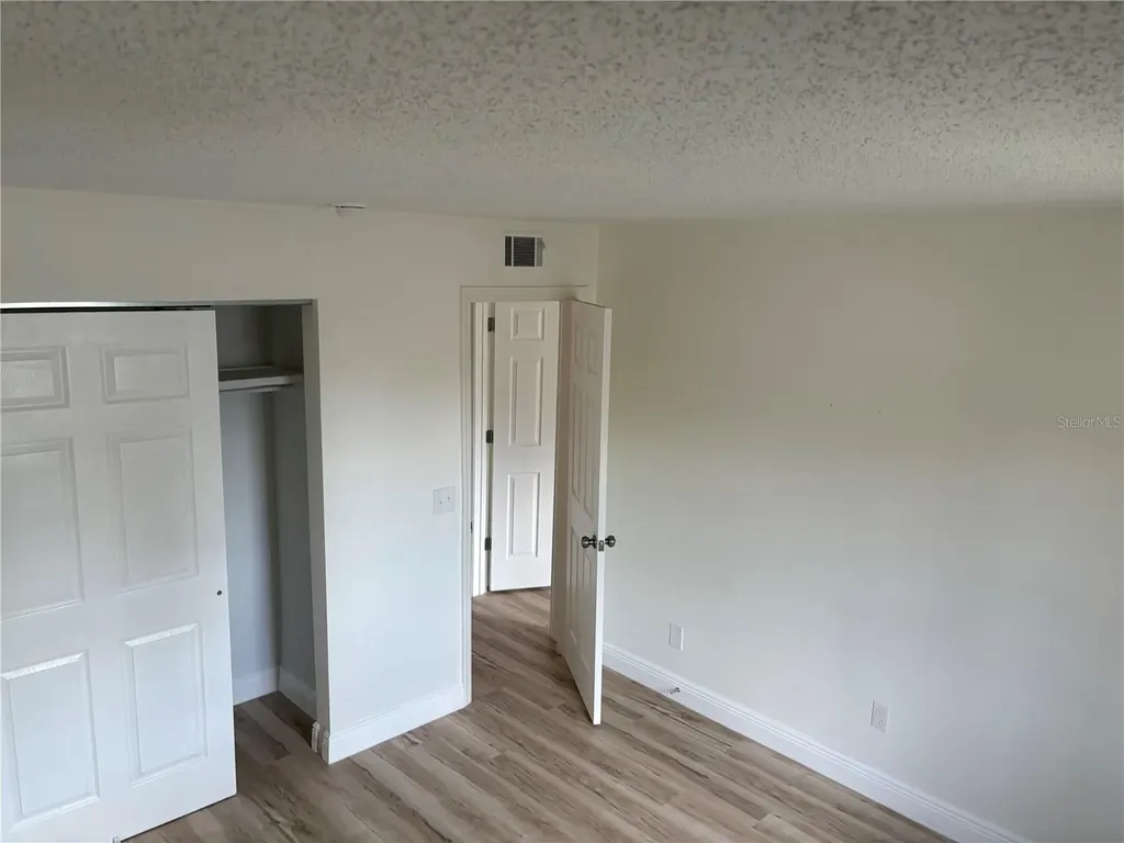 9218 Tudor Drive Tampa FL 33615