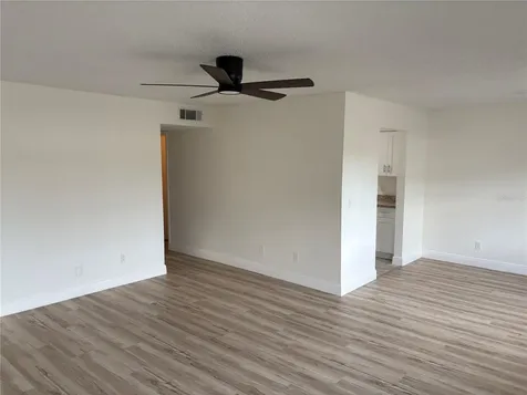 9218 Tudor Drive Tampa FL 33615