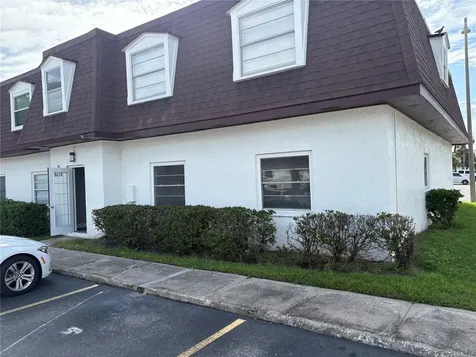 9218 Tudor Drive Tampa FL 33615