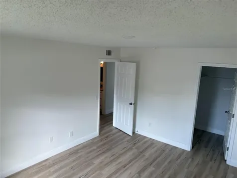 9218 Tudor Drive Tampa FL 33615
