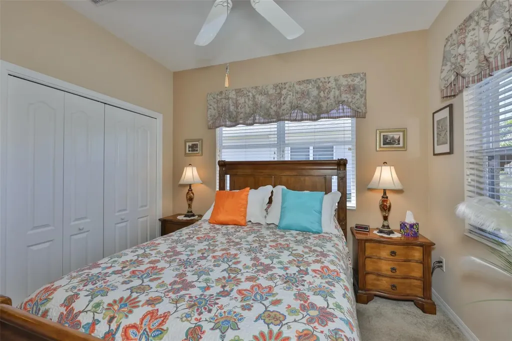 1917 Sterling Glen Court Sun City Center FL 33573