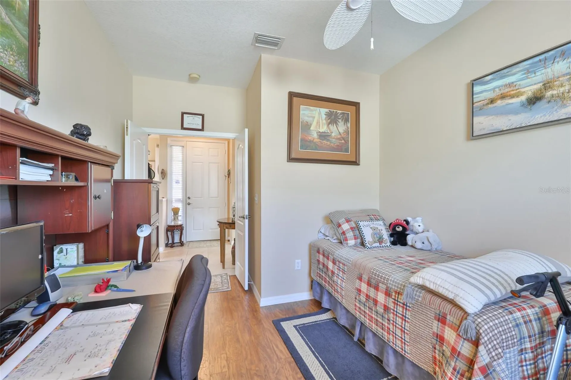 1917 Sterling Glen Court Sun City Center FL 33573