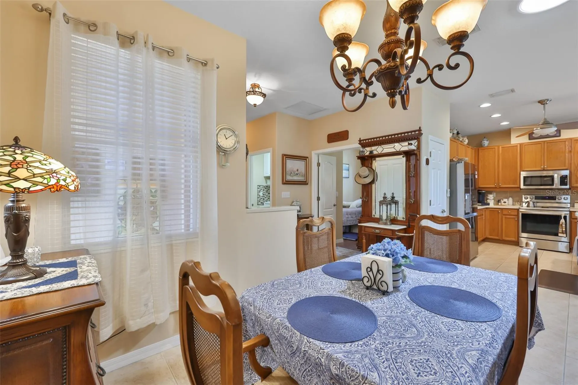 1917 Sterling Glen Court Sun City Center FL 33573