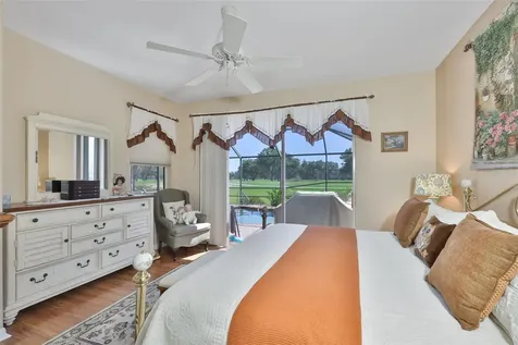 1917 Sterling Glen Court Sun City Center FL 33573