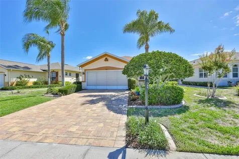 1917 Sterling Glen Court Sun City Center FL 33573