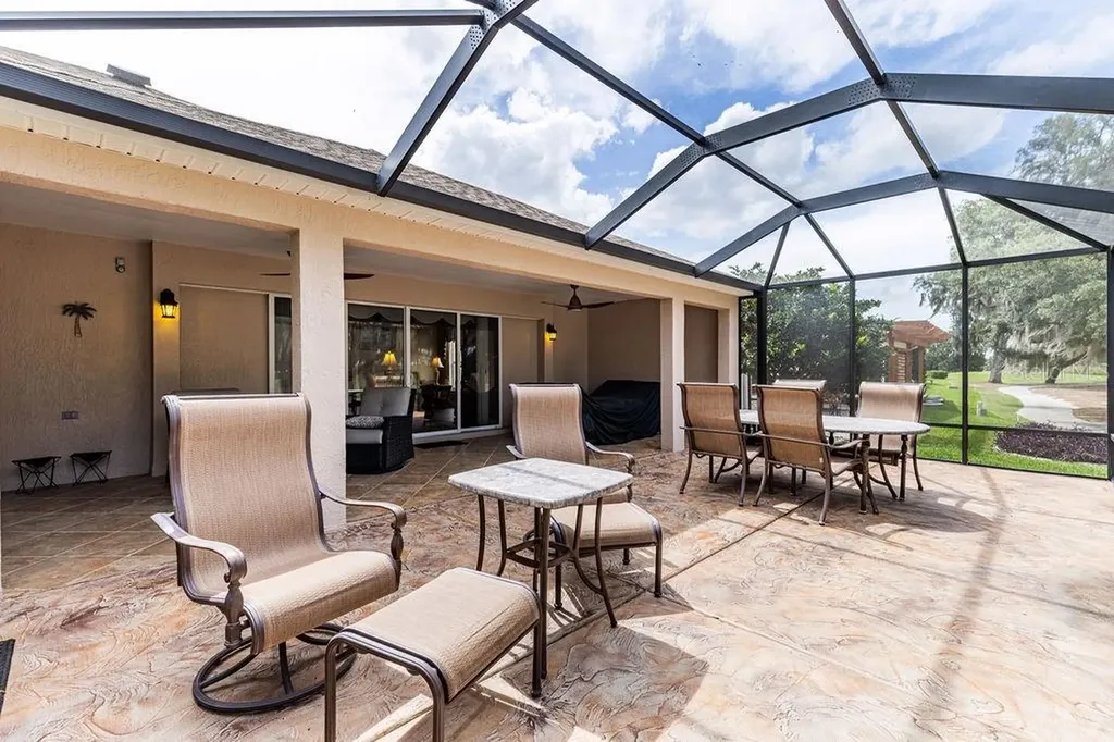 877 Winifred Way The Villages FL 32162