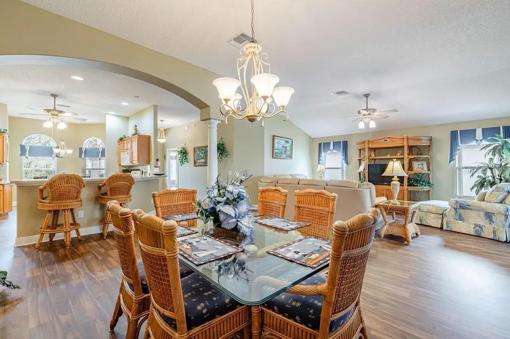 877 Winifred Way The Villages FL 32162