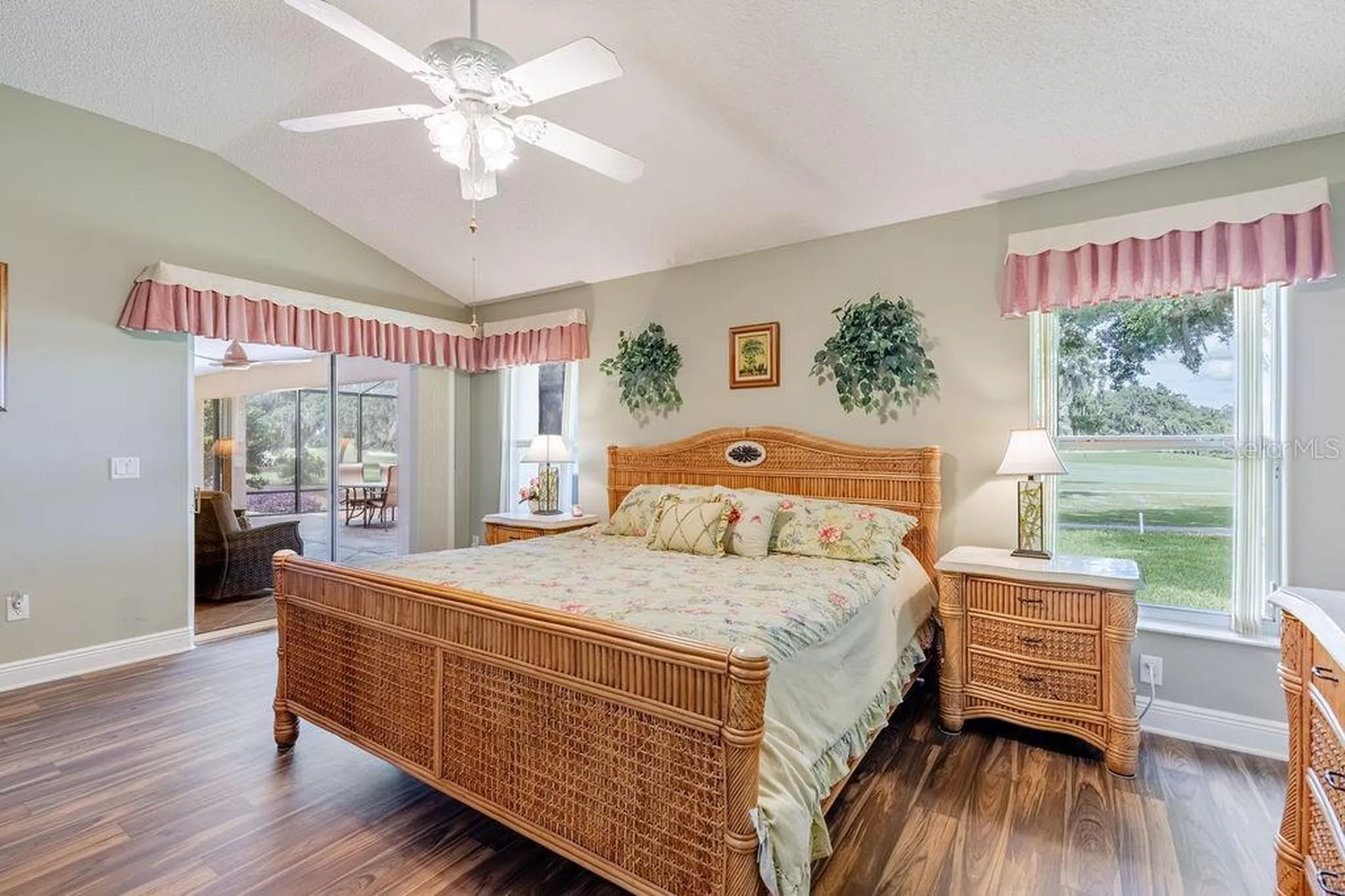 877 Winifred Way The Villages FL 32162
