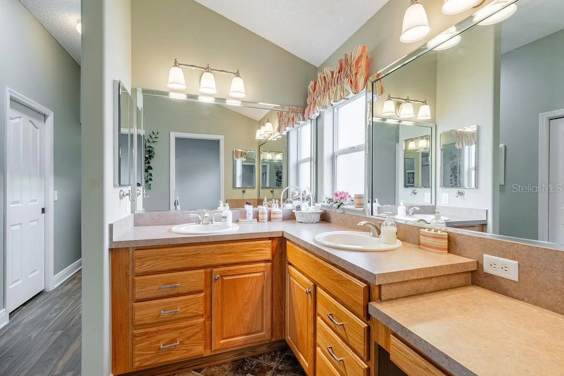 877 Winifred Way The Villages FL 32162