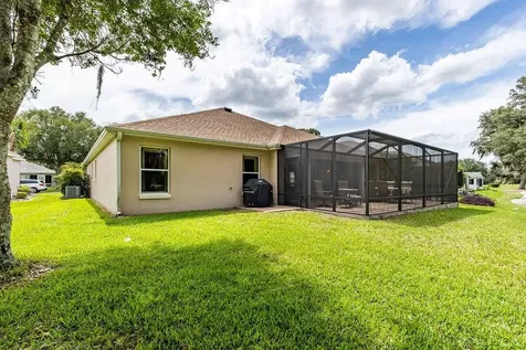 877 Winifred Way The Villages FL 32162