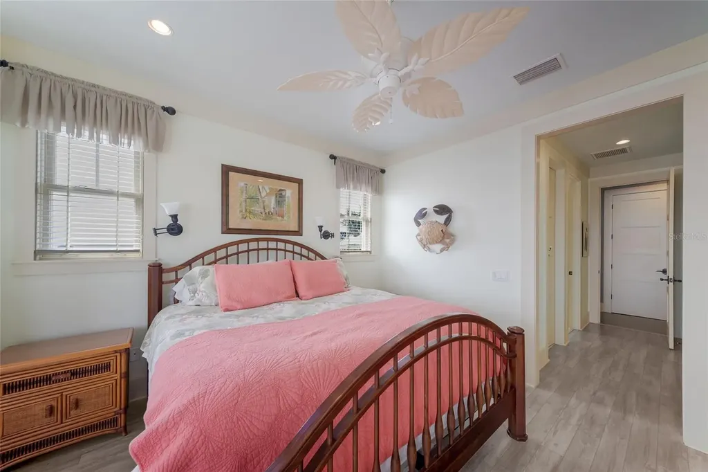 522 Bayview Drive Bradenton Beach FL 34217