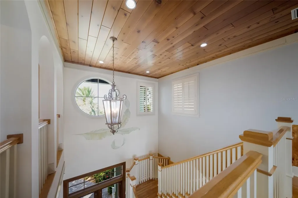 522 Bayview Drive Bradenton Beach FL 34217