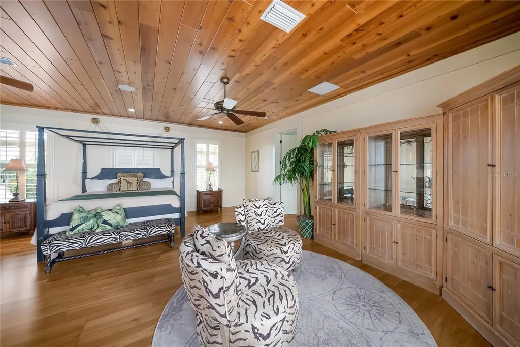 522 Bayview Drive Bradenton Beach FL 34217
