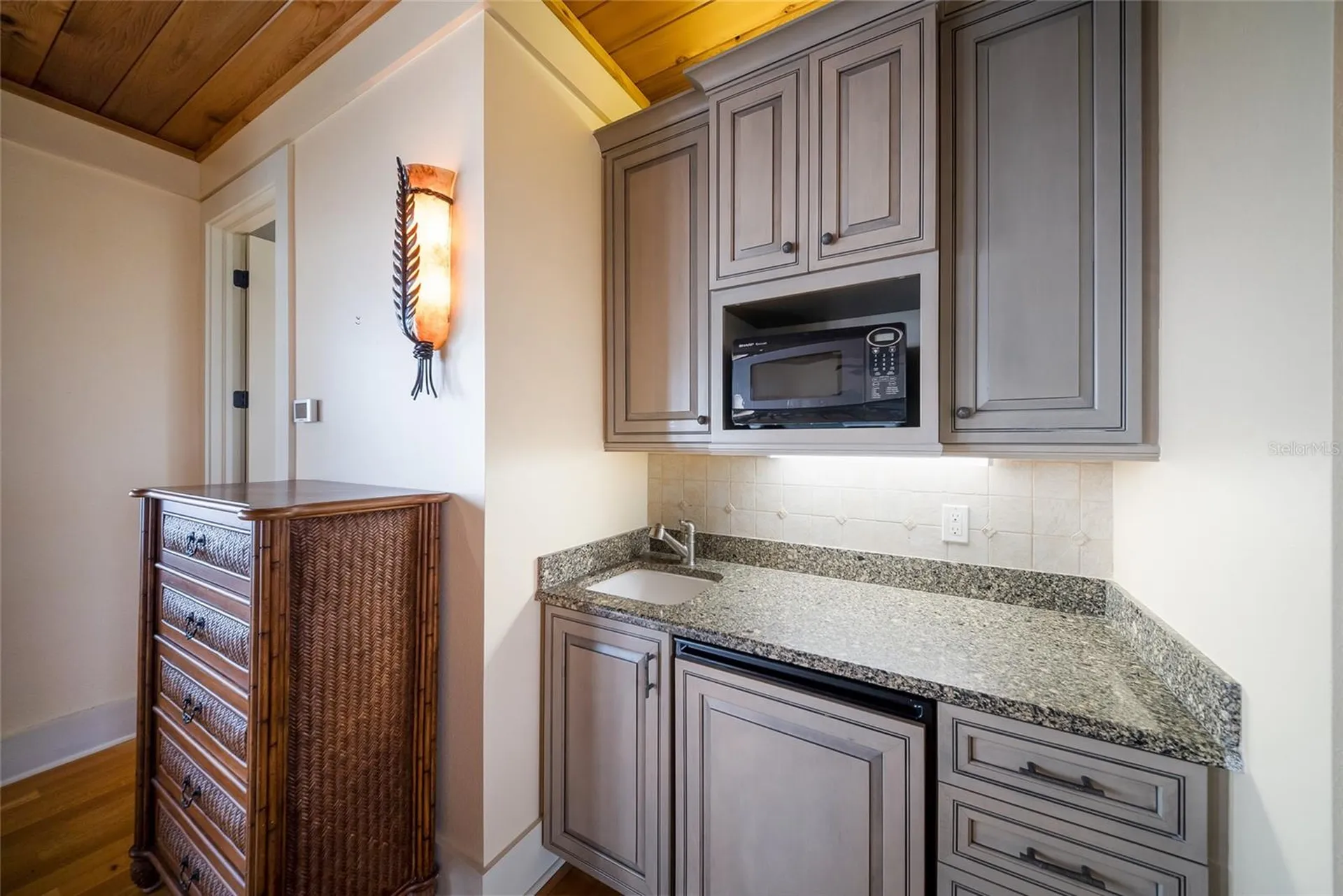 522 Bayview Drive Bradenton Beach FL 34217