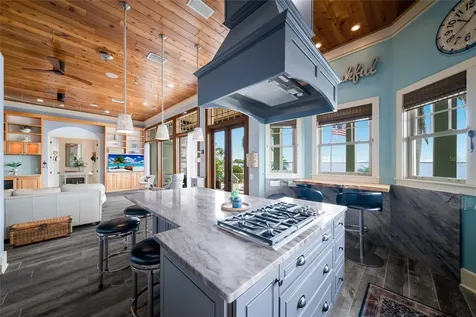 522 Bayview Drive Bradenton Beach FL 34217