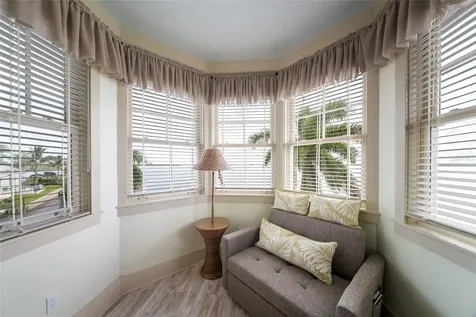 522 Bayview Drive Bradenton Beach FL 34217