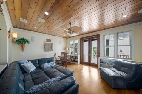 522 Bayview Drive Bradenton Beach FL 34217