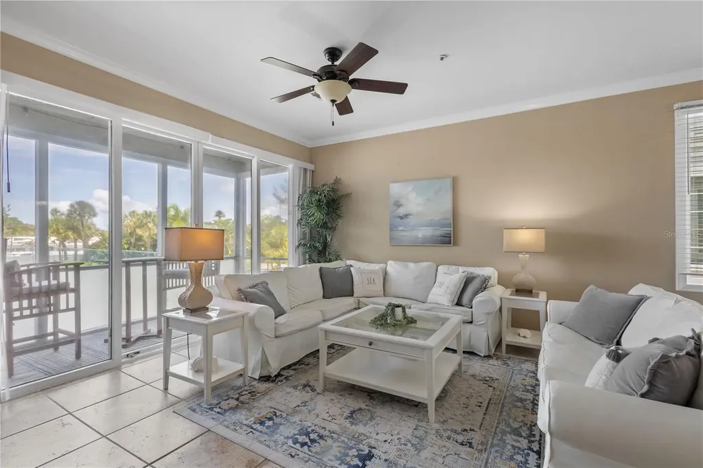 528 Forest Way Longboat Key FL 34228