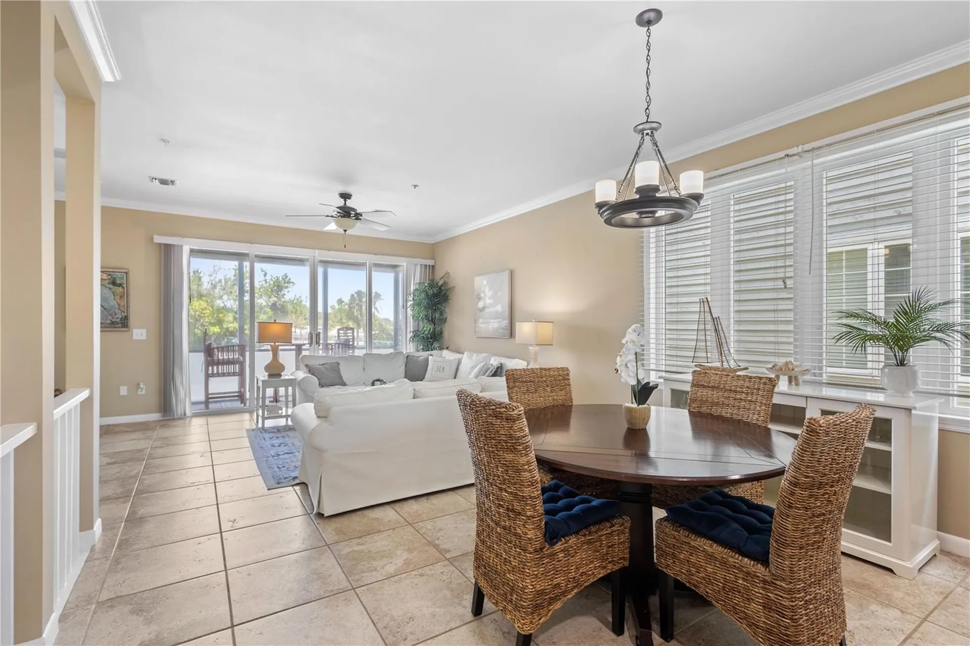 528 Forest Way Longboat Key FL 34228