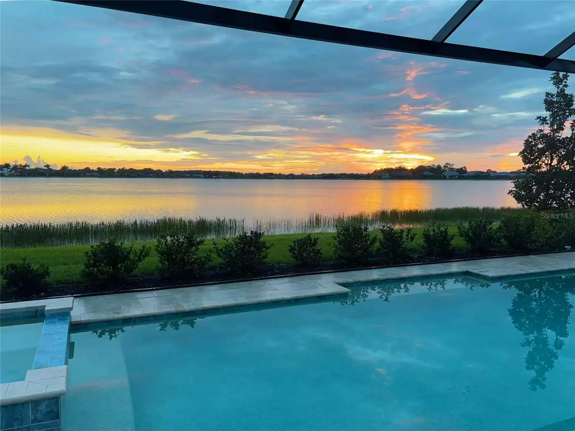 7849 Mainsail Lane Sarasota FL 34240