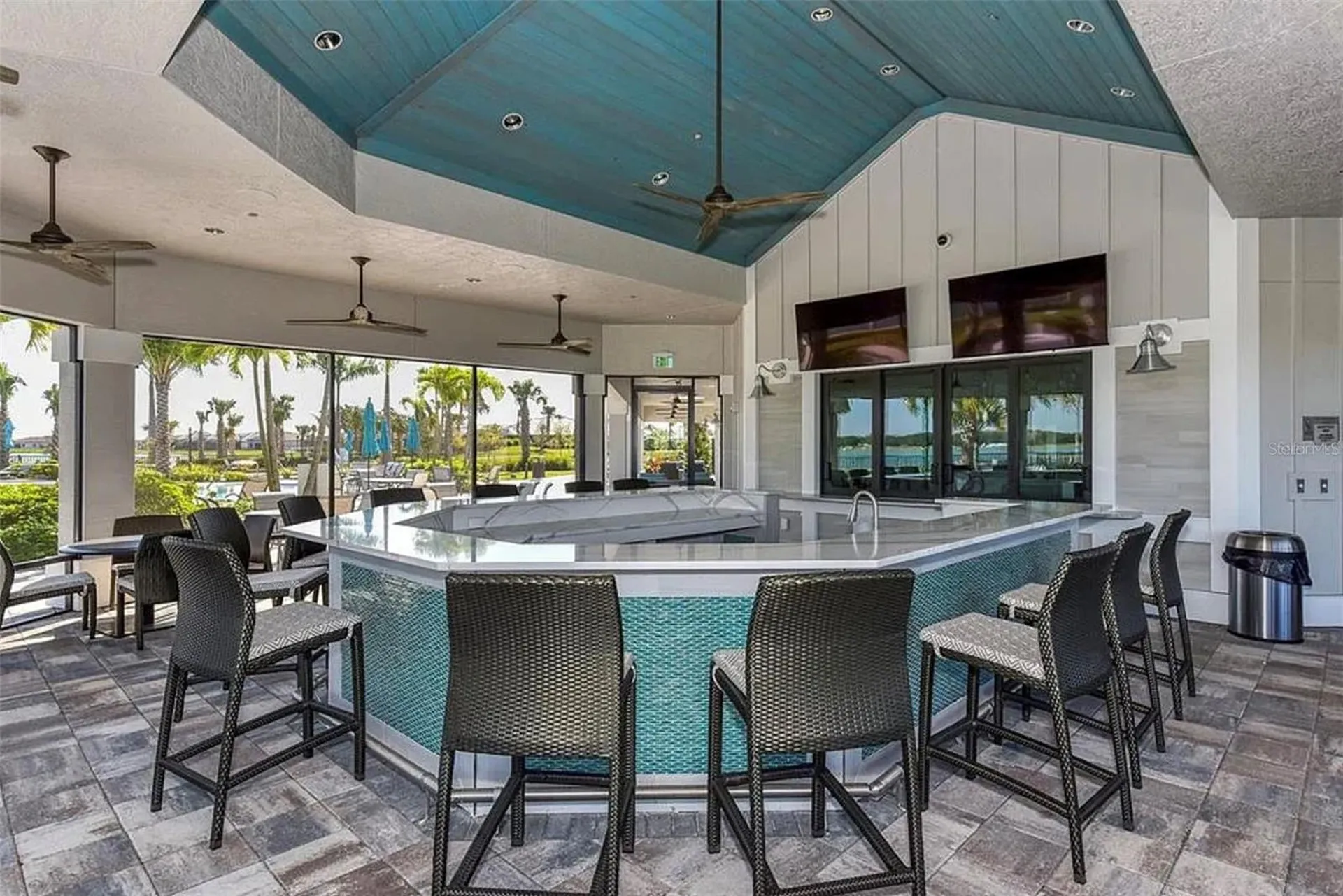 7849 Mainsail Lane Sarasota FL 34240