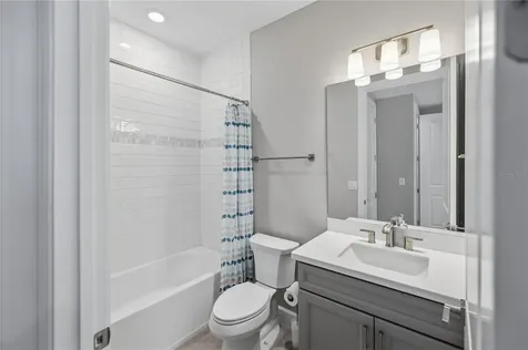 7849 Mainsail Lane Sarasota FL 34240