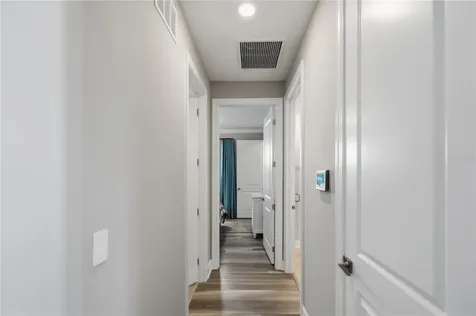 7849 Mainsail Lane Sarasota FL 34240