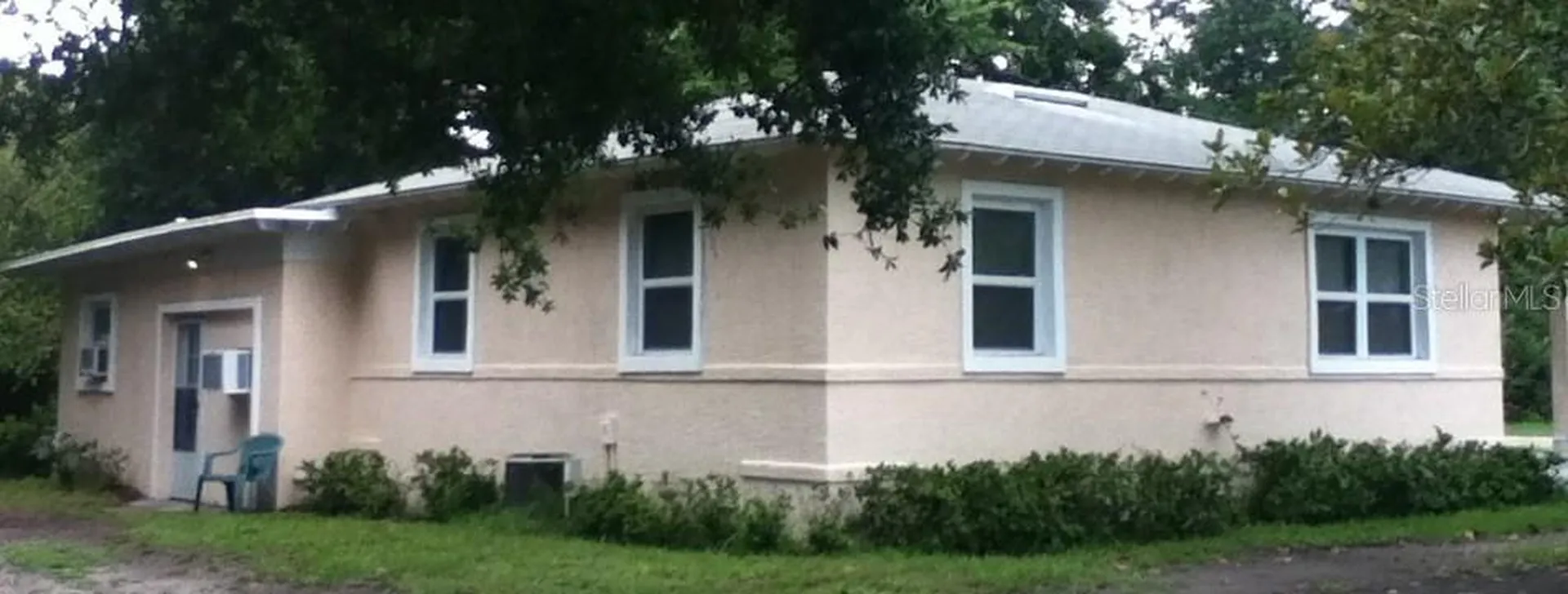 486 Oak Street New Smyrna Beach FL 32168