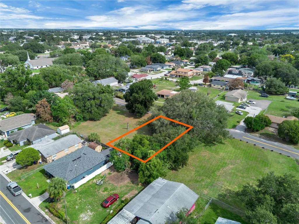 Palmetto Avenue NE Winter Haven FL 33881