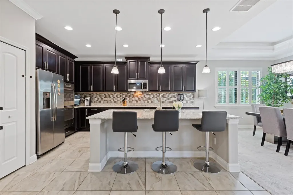 743 Wellington Court Oldsmar FL 34677