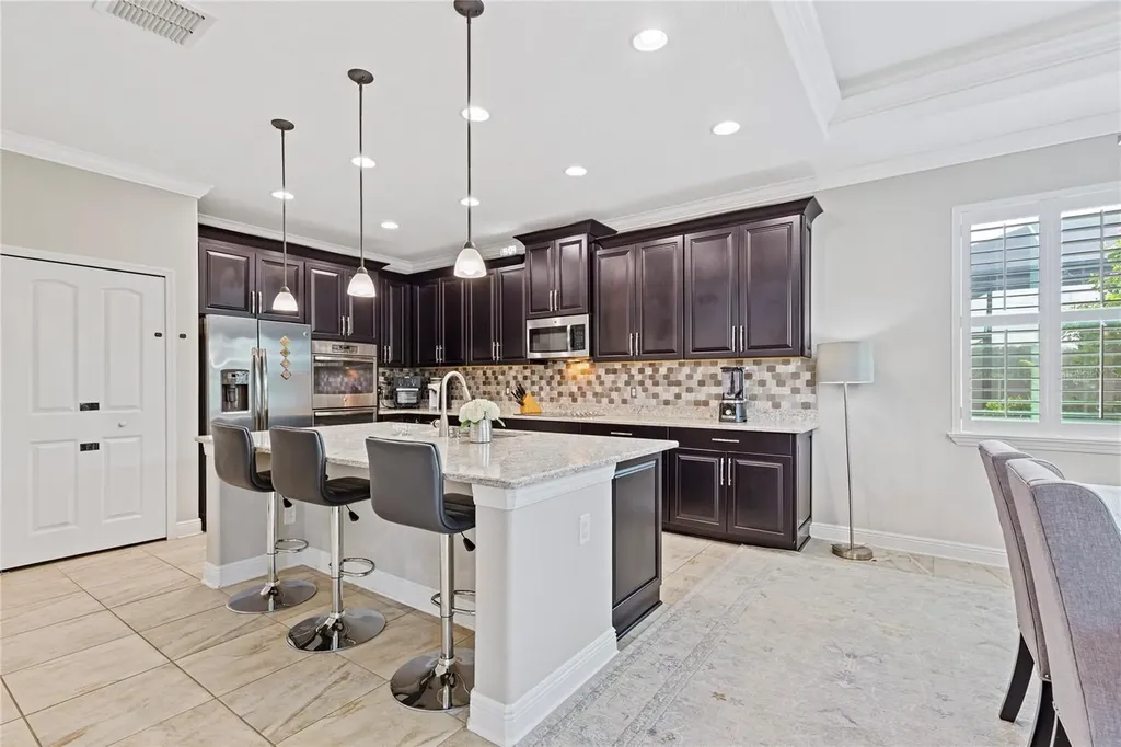 743 Wellington Court Oldsmar FL 34677
