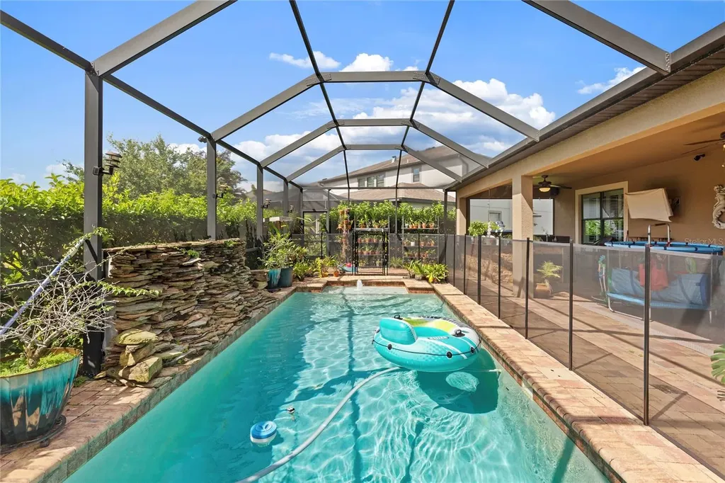 743 Wellington Court Oldsmar FL 34677