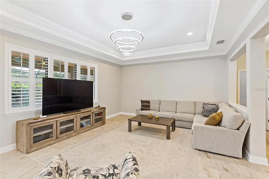 743 Wellington Court Oldsmar FL 34677