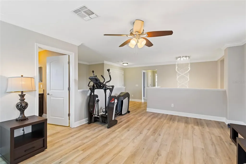 743 Wellington Court Oldsmar FL 34677