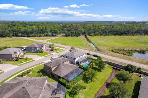 743 Wellington Court Oldsmar FL 34677