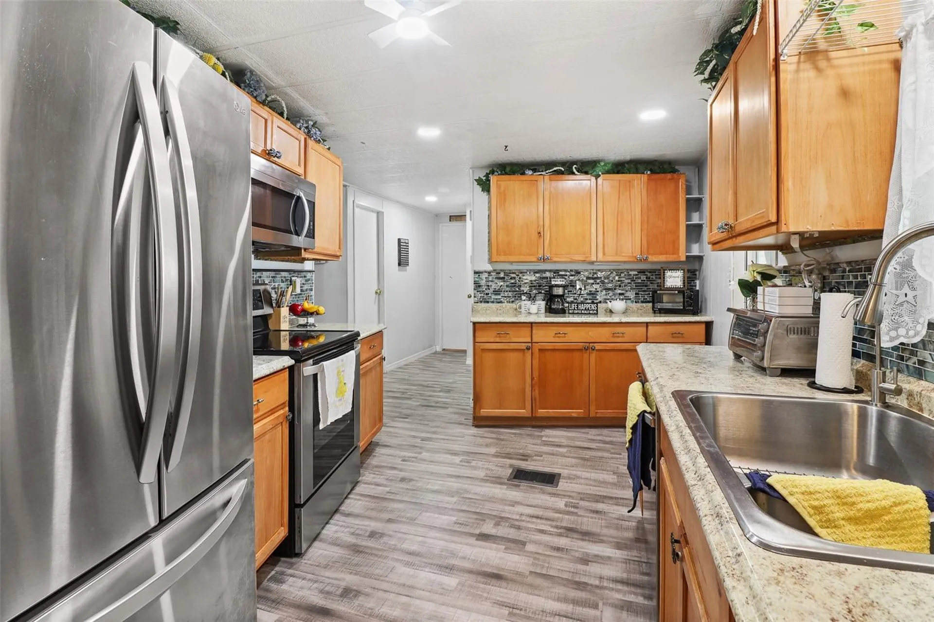 919 Weeping Willow Avenue Lady Lake FL 32159