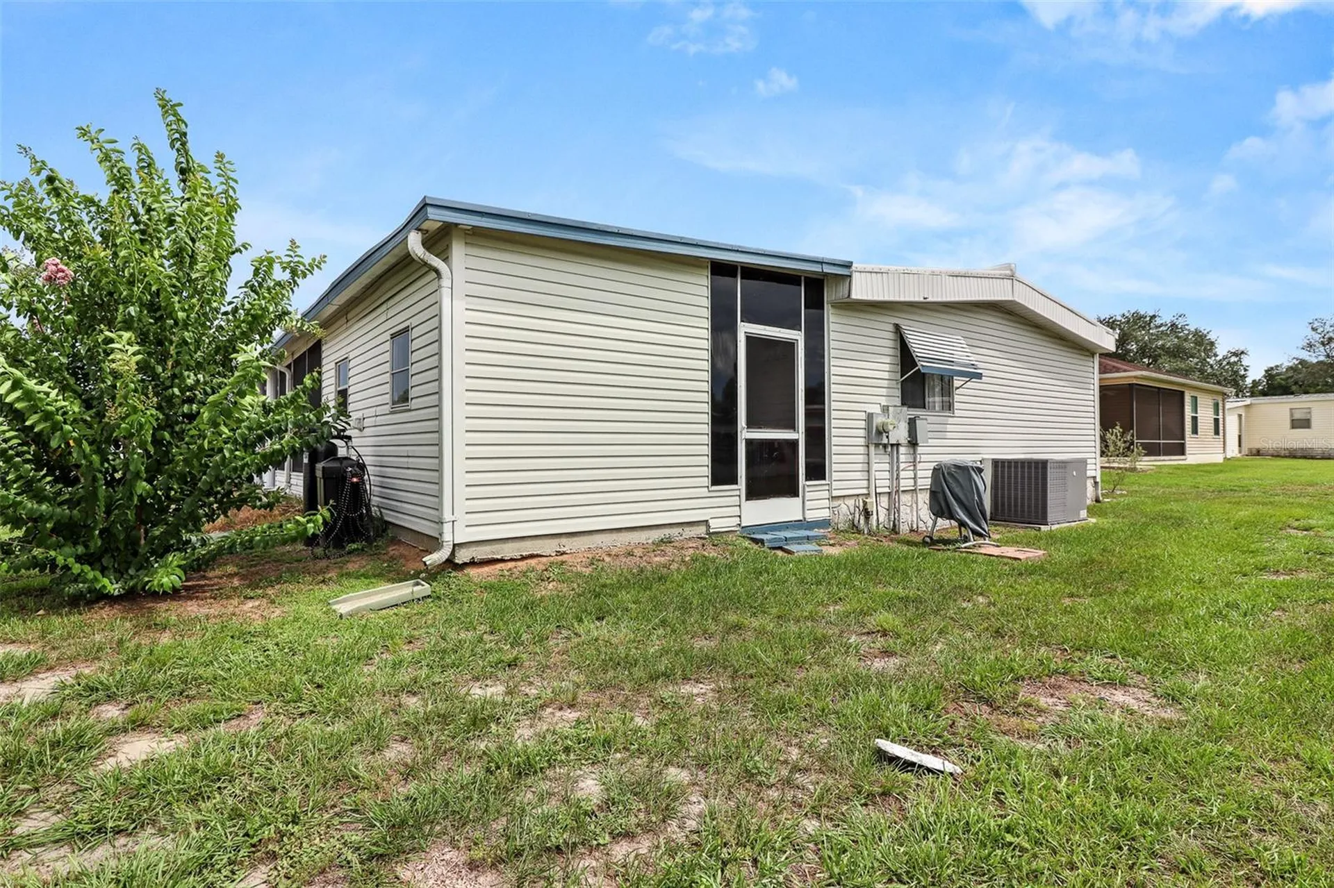 919 Weeping Willow Avenue Lady Lake FL 32159