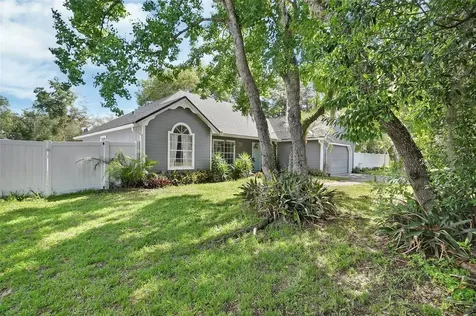 2323 W Magnolia Road Deland FL 32724