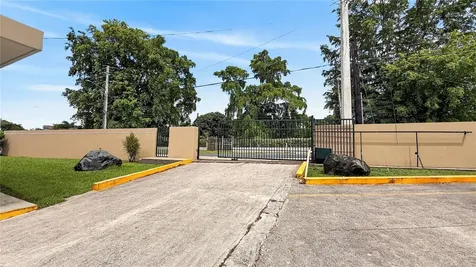 120 Bo Hato Tejas Bayamon PR 00959