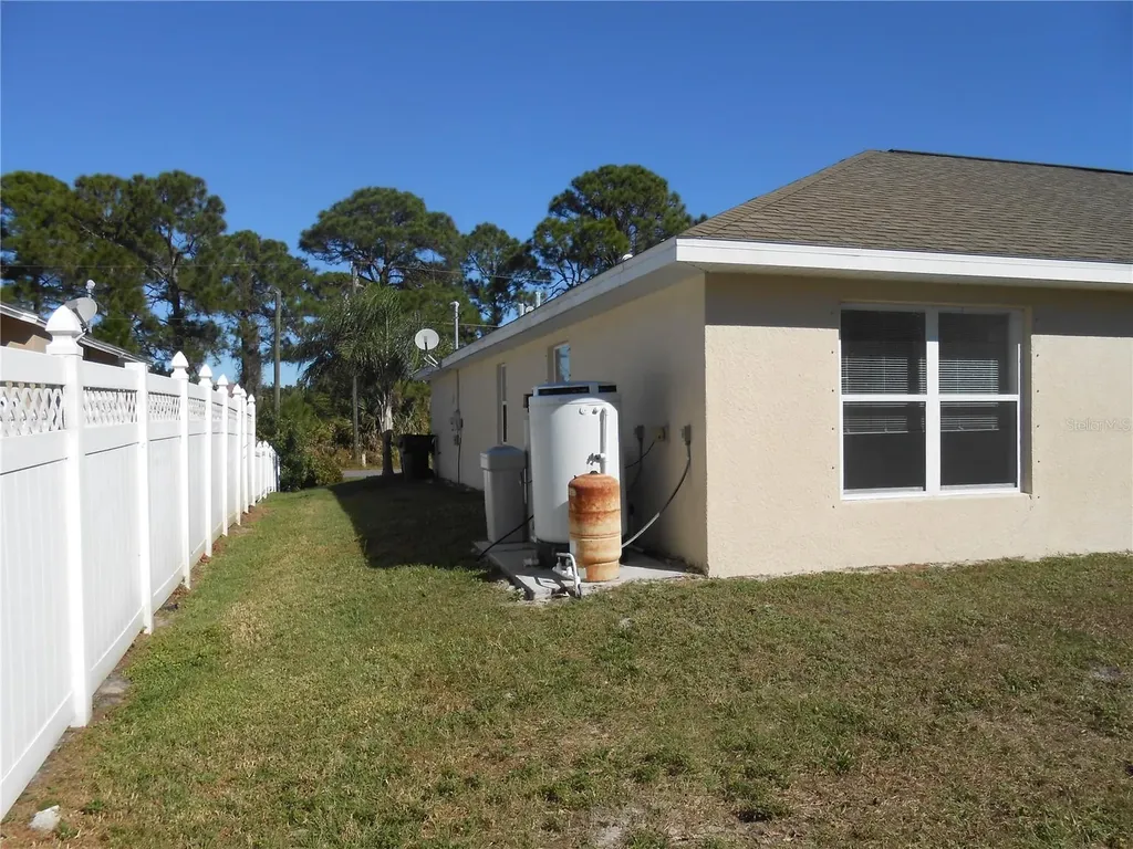 1871 Calahan Avenue North Port FL 34288