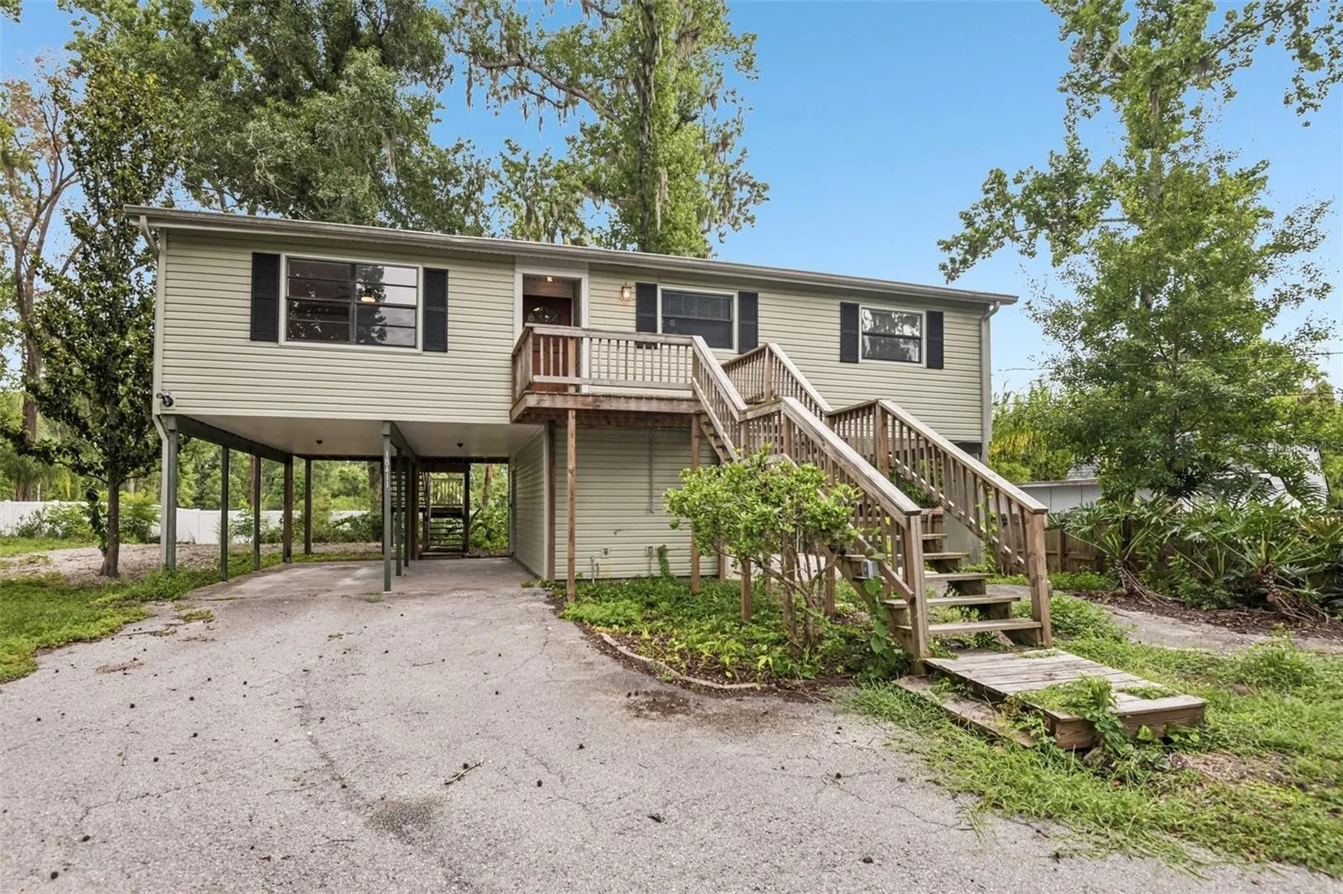 18411 Autumn Mist Drive Lutz FL 33549